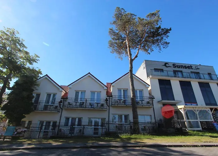 Sunset Przymorze 假日公园 里沃