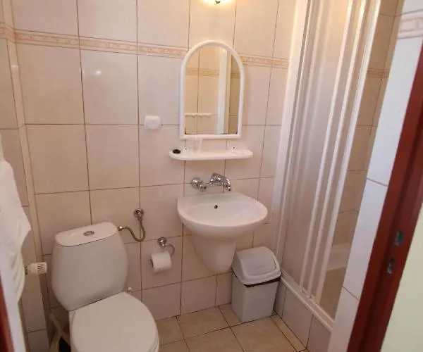 ホリデーパーク Sunset Przymorze レバル