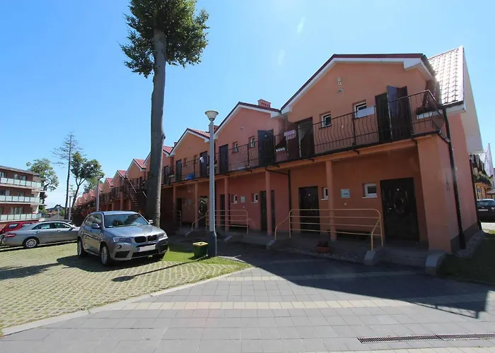 Sunset Przymorze ホリデーパーク レバル